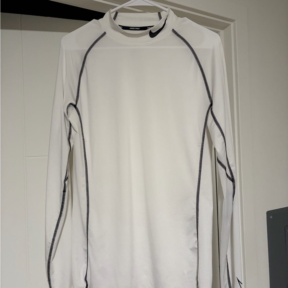 Men's Nike Pro Dri-Fit Tight Fit Large White Long Sleeve Compression Shirt